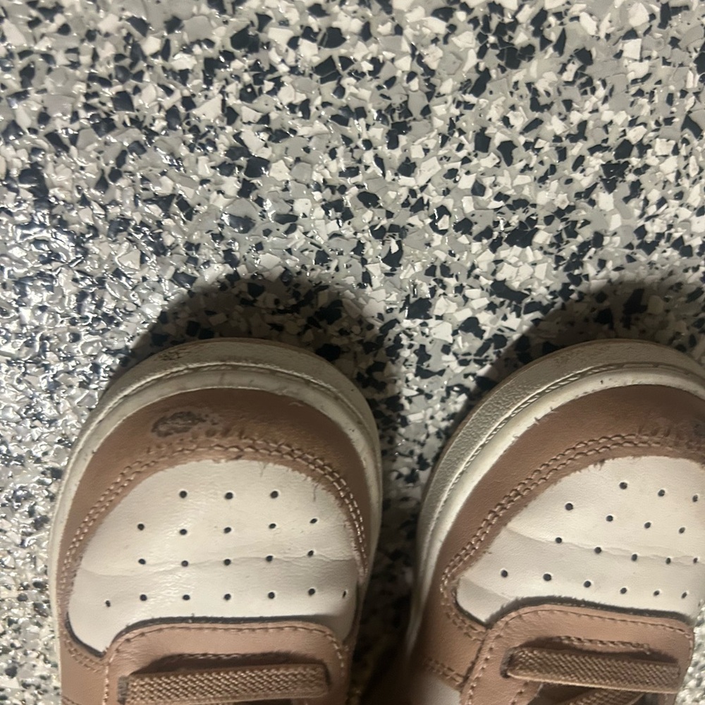 Nike Jordans Kids High-Top Sneakers - Brown and White - Picture 5 of 5
